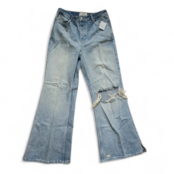 Free People Curvy Baggy Button Fly Flare High Waist Distressed Jeans 26 NWT - Picture 5 of 10